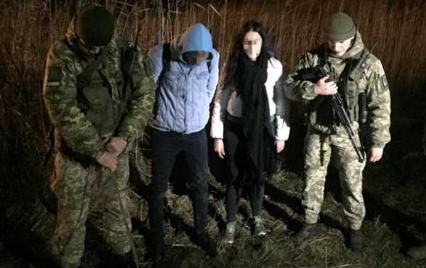 Пара нелегально пересекла границу Украины ради Дня Валентина