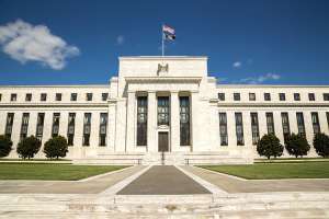 ФРС запускает кредитный механизм для поддержки рынка краткосрочного коммерческого долга