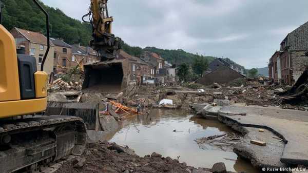 На пострадавшие от наводнения районы Бельгии вновь обрушились дожди