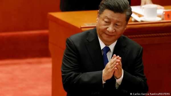 Председатель КНР Си Цзиньпин призвал к “воссоединению” с Тайванем