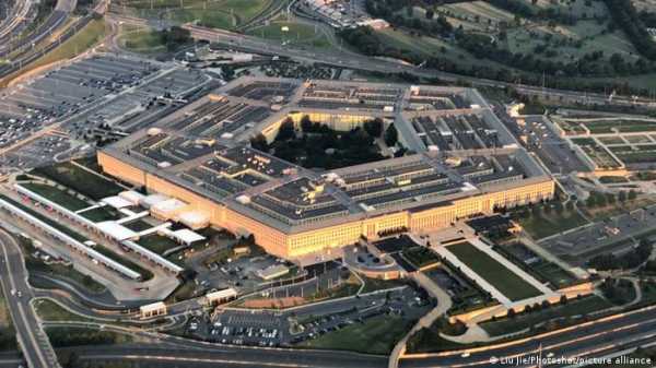 Экс-подрядчик Пентагона задержан в США за попытку шпионажа в пользу России