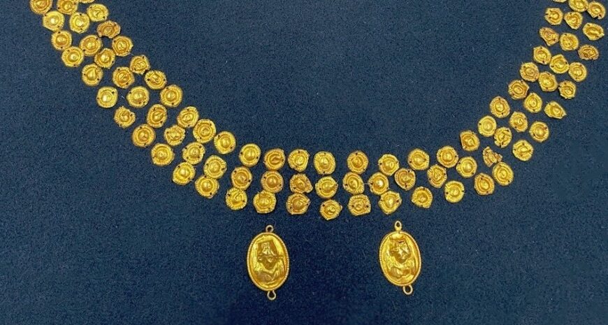До України повернулося скіфське золото — передали артефакти з чотирьох музеїв Криму — фото