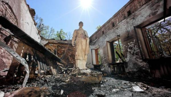 Укрпошта передала ₴1 мільйон на відновлення музею Сковороди на Харківщині