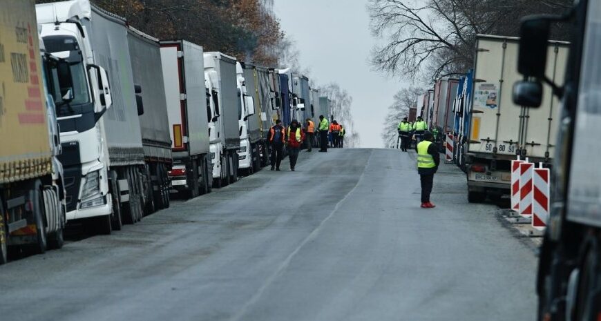 Блокування кордону – Україна та Польща погодили часткове розблокування кордону