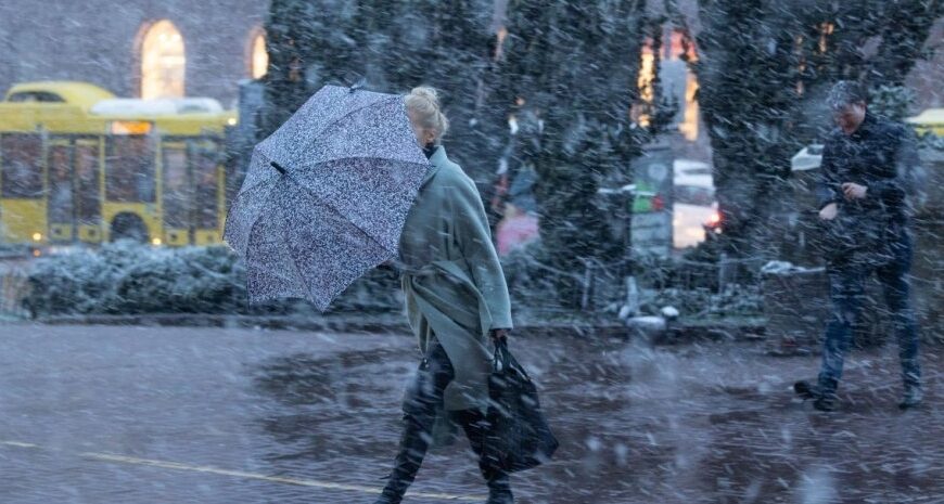 Погода на 14 січня — очікуються морози та ожеледиця