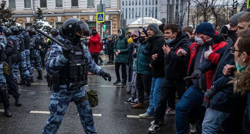 Протести в Росії – у Зеленського спрогнозували розпад РФ
