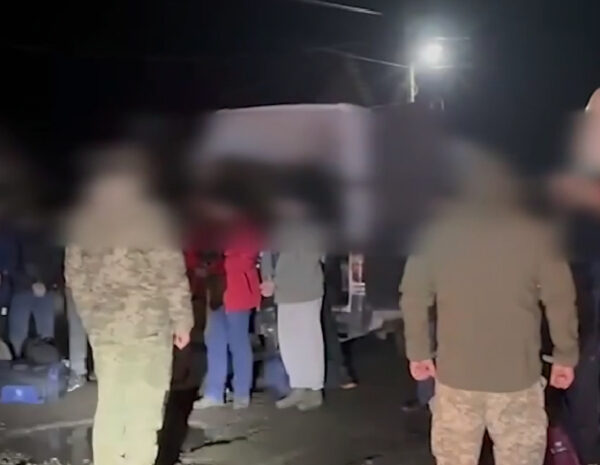 Співробітники ДПСУ затримали 40 порушників, які хотіли потрапити до Угорщини