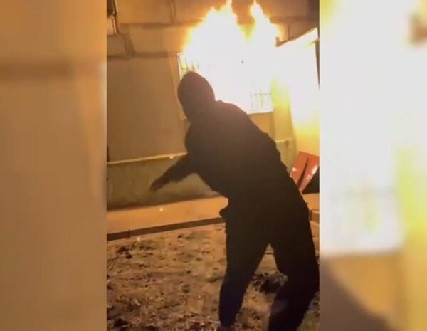 Молодики на замовлення палили будинки та квартири в Україні – фото та відео