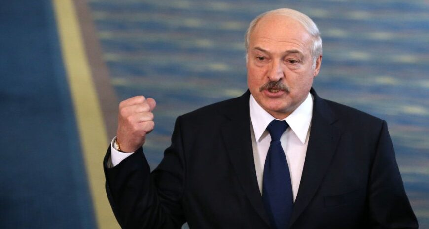 Лукашенко наказав знайти нафту в Білорусі