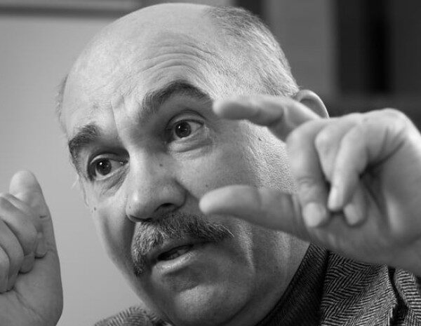 Боровся із хворобою: помер відомий український журналіст і коментатор (фото)