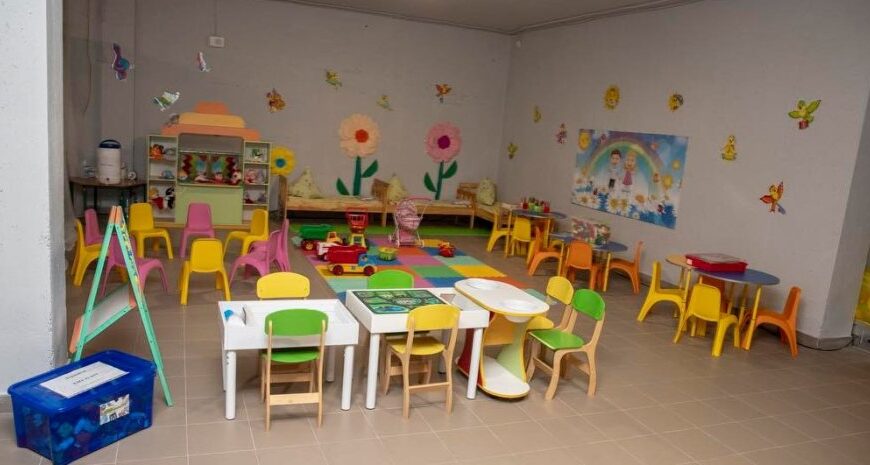 Сховали диктофон в іграшку: на Одещині викрили вихователів дитсадка, які знущалися з дитини