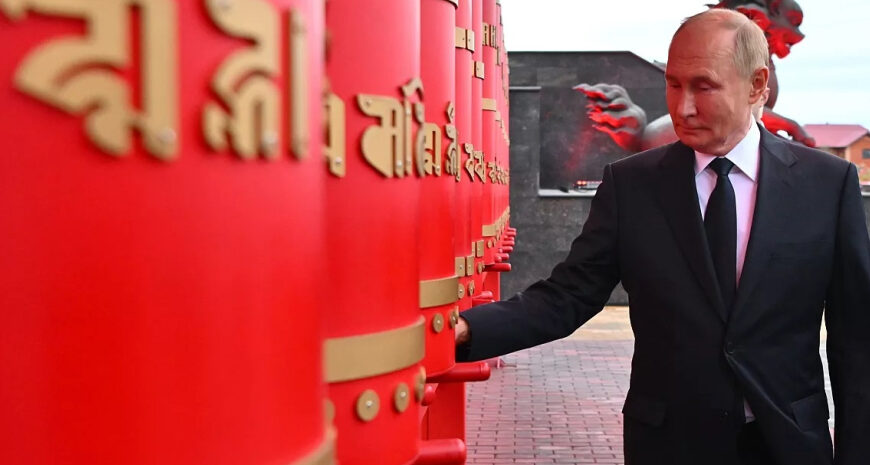 Шамани і містицизм: навіщо Путін насправді їздив до Монголії, — ЗМІ