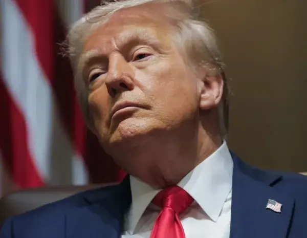 Посол США заявив про завершення «саги з анексією Канади»: Трамп почав вимагати 61 мільярд