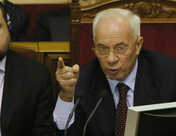 Не написав жодної наукової роботи: експрем’єр України Микола Азаров став академіком РАН