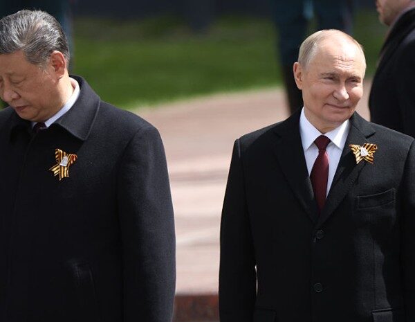 Китай активно вербує шпигунів у РФ і хоче зазінути на Далекий Схід: подробиці