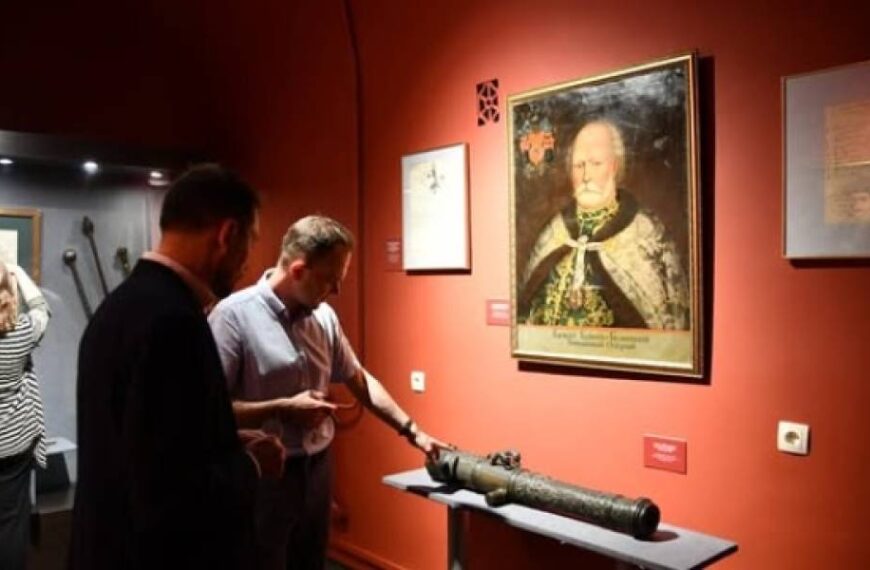 Точицький відвідав у Київській лаврі виставку «Мазепа: Стратегія європейської України»