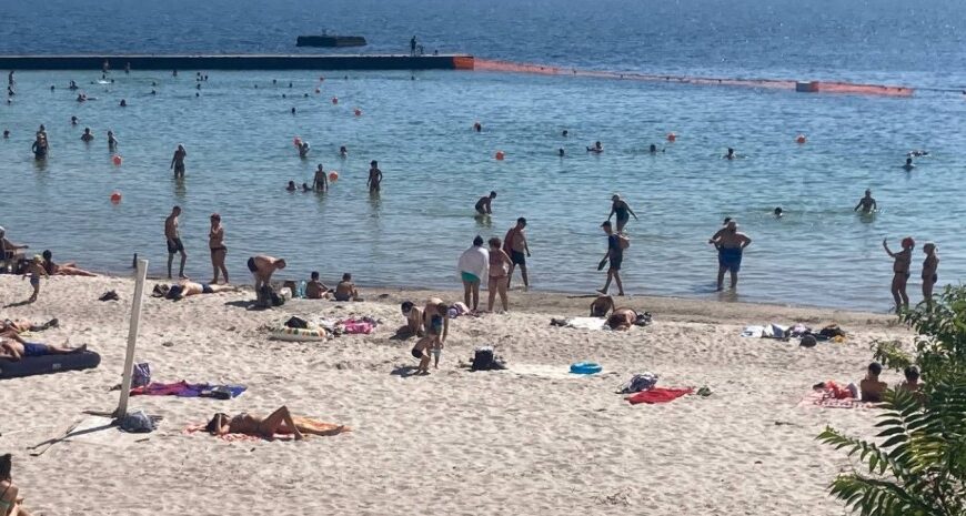 Відпочинок в Україні 2025: названо пляжі в Одесі, де можна купатися