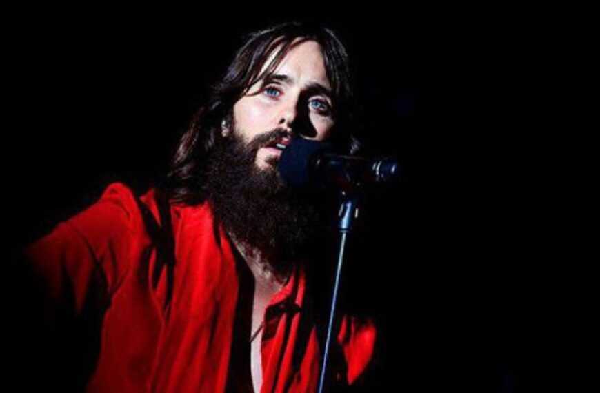 Дев’ять жінок звинуватили музиканта Джареда Лето у домаганнях – ЗМІ