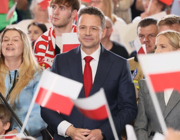 Вибори президента Польщі: мер Варшави перемагає у другому турі з мінімальним відривом (фото)