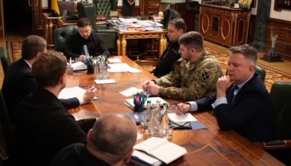 Оновлення керівництва зміцнює Україну.