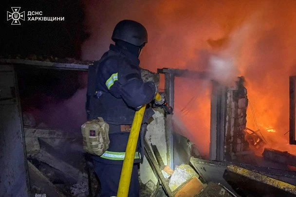 Наслідки атаки на Харківську область у ніч проти 1 січня / © ДСНС