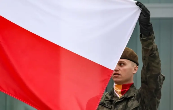 Поляки б’ються за Україну – польських громадян звільнено від покарання