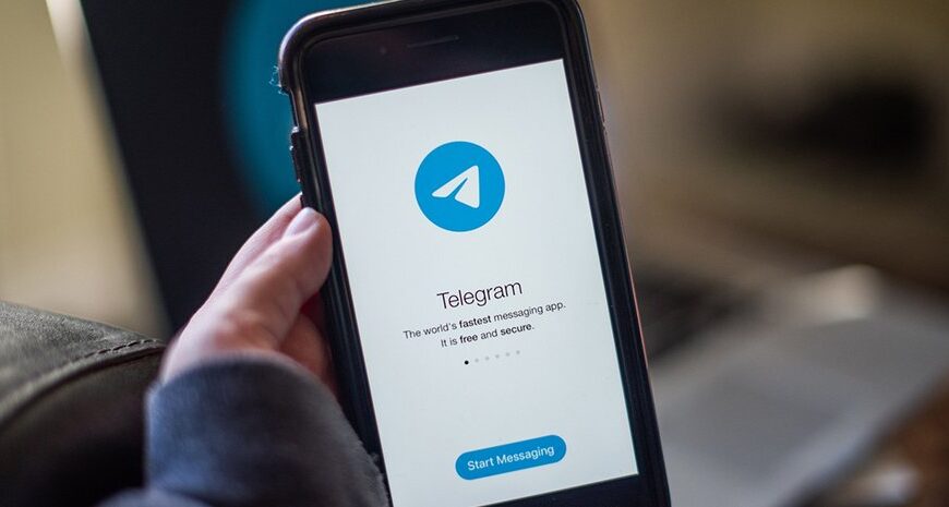 Православна церква закликає до молитви за відновлення доступу до Telegram.