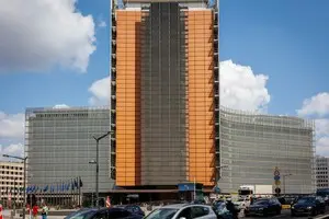 У будівлі Єврокомісії провели обшуки &mdash; FT