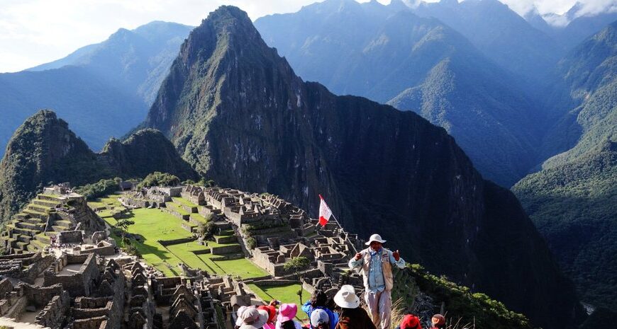 Топ-10 піших маршрутів світу: Альпи, Гімалаї, Патагонія та інші (з фото)