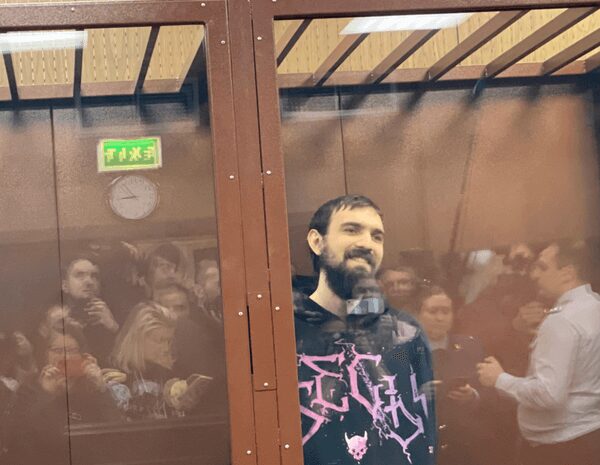 Комік Артемій Останін: 6 років ув’язнення.