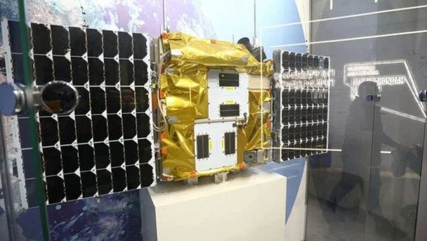 Russian satellite 