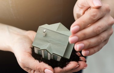 Програма “єВідновлення” за три роки вже виплатила громадянам України понад…