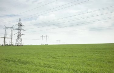 Споживачі чотирьох регіонів залишилися без електропостачання: де відсутня електрика
