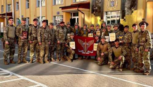 Патріотичні почуття виховуються не за один урок.