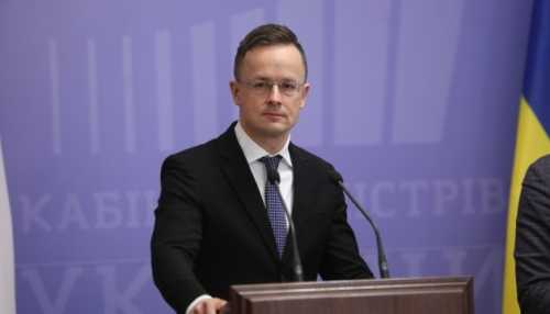 Угорщина розслідує діяльність китайської компанії BYD, до якої влаштувався на роботу Сійярто