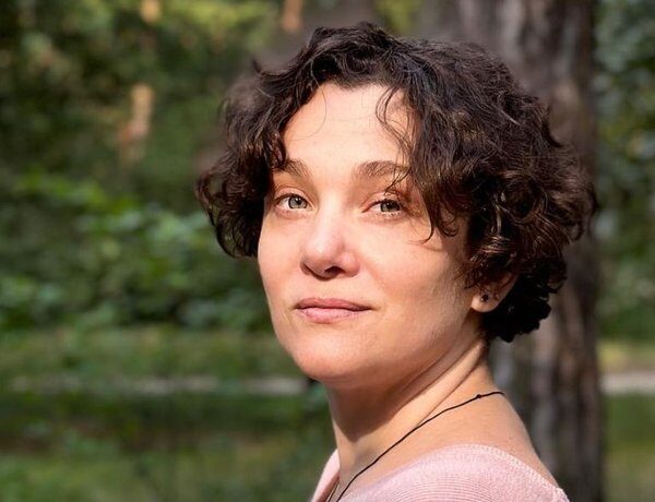Мати під уламками: будинок сім’ї телеведучої Тали Калатай зруйновано обстрілом