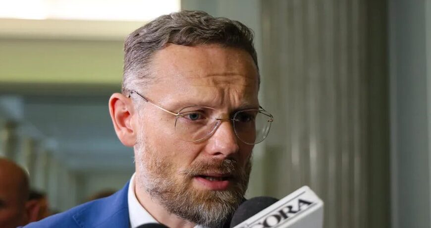 Глава канцелярії Навроцького знову згадав “Малопольщу” та відреагував на внесення до “Миротворця”