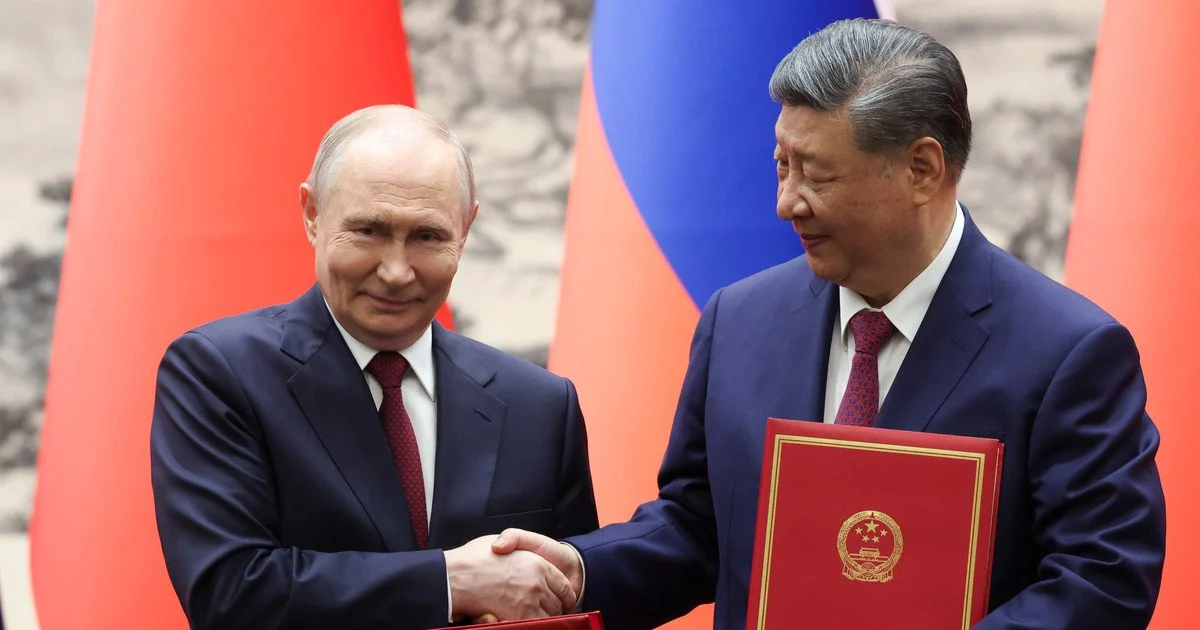 Володимир Путін та Сі Цзінпін Володимир Путін та Сі Цзінпін