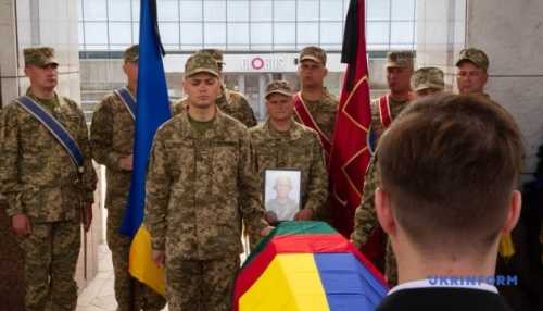 У Києві відбулося прощання з литовським добровольцем Ігнасом Кайлюсом