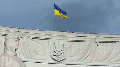 Київ, у день пам’яті оборонців України, які зазнали тортур у полоні, закликав до посилення тиску на Російську Федерацію, особливо з огляду на події в Оленівці, що сталися 2022 року.