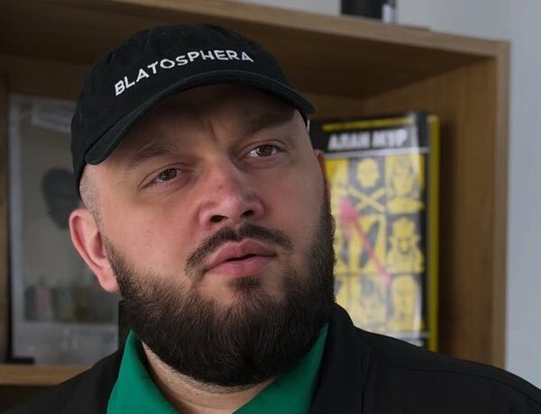 «Усунення Київстонера — це питання честі»: реперу з РФ погрожують розправою в прямому ефірі