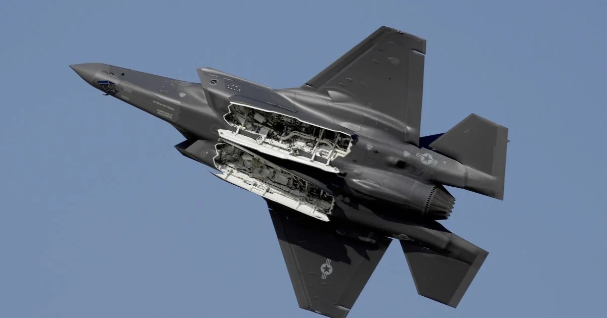 Винищувач F-35 Винищувач F-35