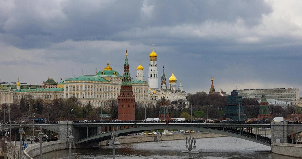 Російські олігархи активно вивозять гроші з країни
