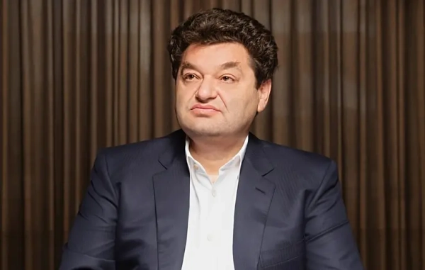 Вибух у Монако: Єрмолаєв одужує, його партнерка при смерті