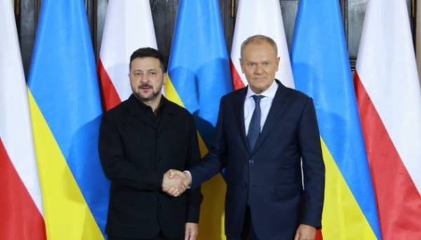 Зеленський та Туск провели переговори щодо історичних тем, оборонної співпраці та безпеки українських громадян на території Польщі