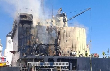 Російська Федерація другий день поспіль завдає ударів по портовій інфраструктурі Одеської області.