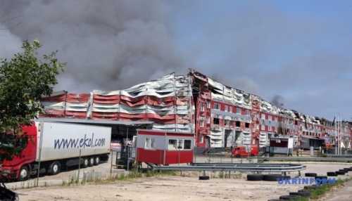 Російський удар по складу ЮНІСЕФ на Київщині знищив гуманітарну допомогу вартістю 3,9 мільйона доларів.