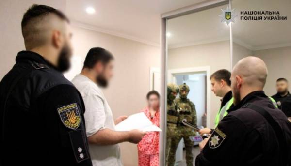 Київський кол-центр шахраїв обманув іноземців на 8,4 мільйона гривень, повідомляє поліція.