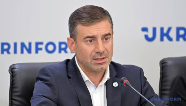 Керівника обласного військомату на Закарпатті тимчасово усунули від обов’язків, повідомив омбудсмен