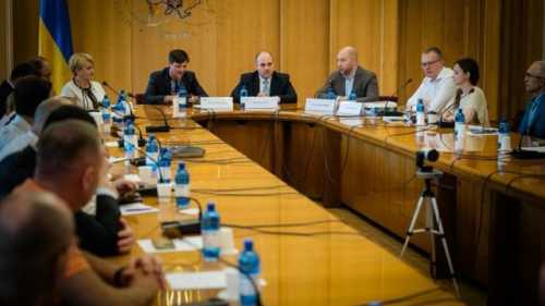 Україна та Польща обмірковують варіанти вивезення сільськогосподарських товарів за допомогою польських морських терміналів.